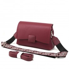 Небольшая женская сумка кросс-боди из экокожи Voila 57047211-12 бордовая Небольшая женская сумка кросс-боди из экокожи Voila 57047211-12 бордовая